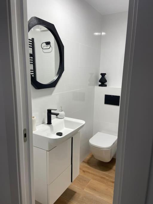 Leonmisol Apartment Екстериор снимка