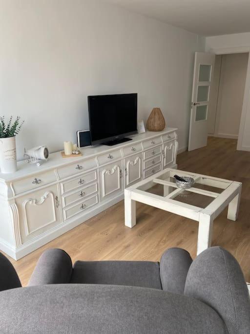 Leonmisol Apartment Екстериор снимка